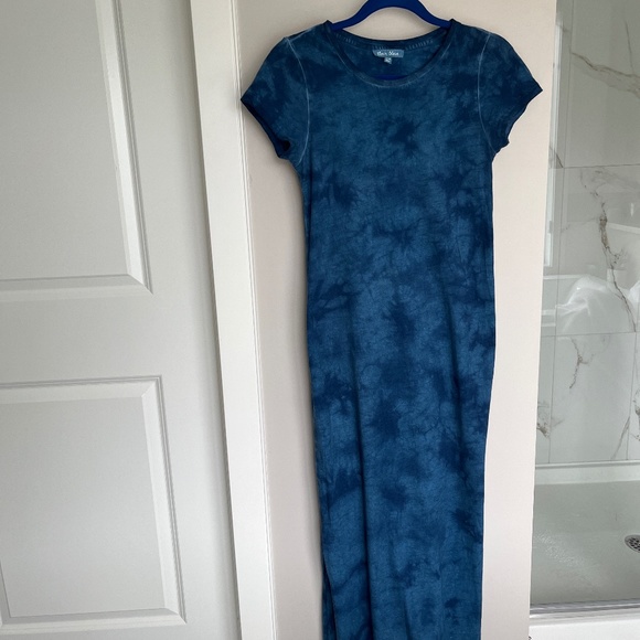 Tie dyed blue T-shirt dress - Picture 1 of 5